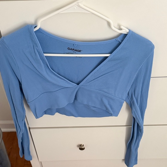 Garage Tops - Garage Light Blue Ribbed Twist-Front Long Sleeve Crop Top